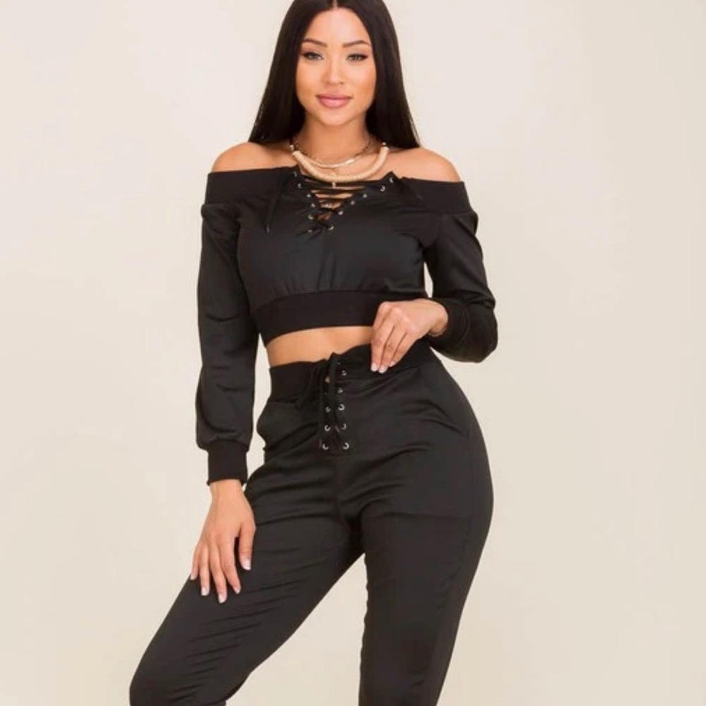Crop top 2 piece pants set